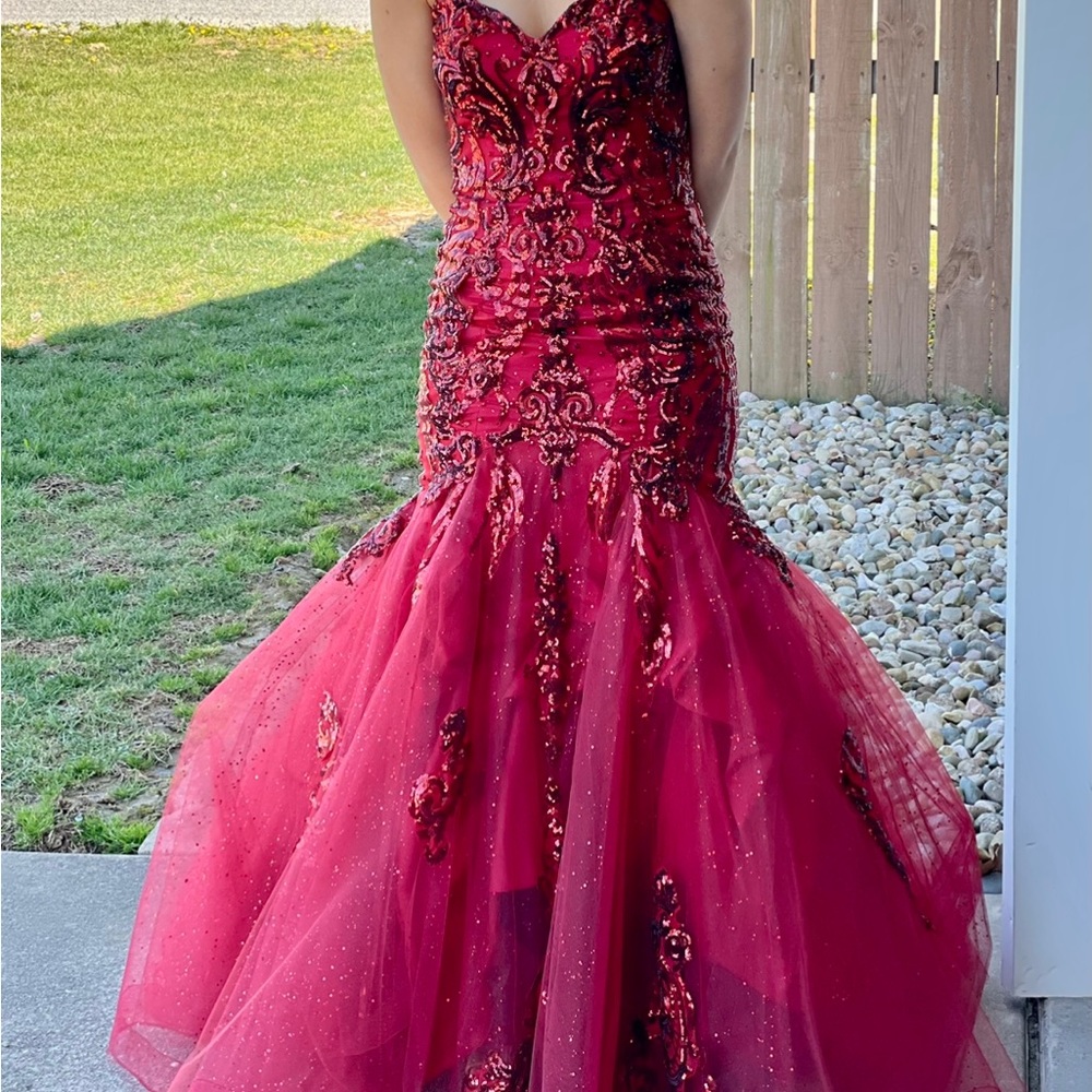 Formal prom/homecoming dress - Picture 1 of 5